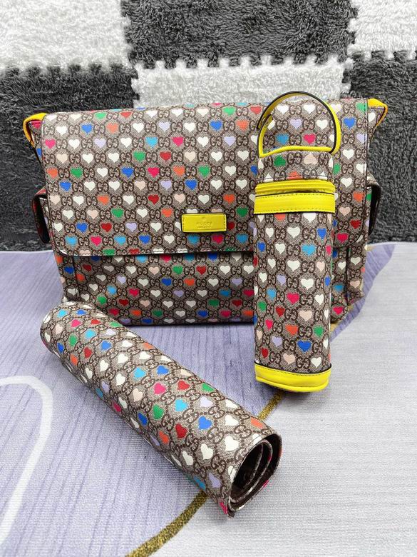 Gucci  42x30x15cm CX 8 (3)